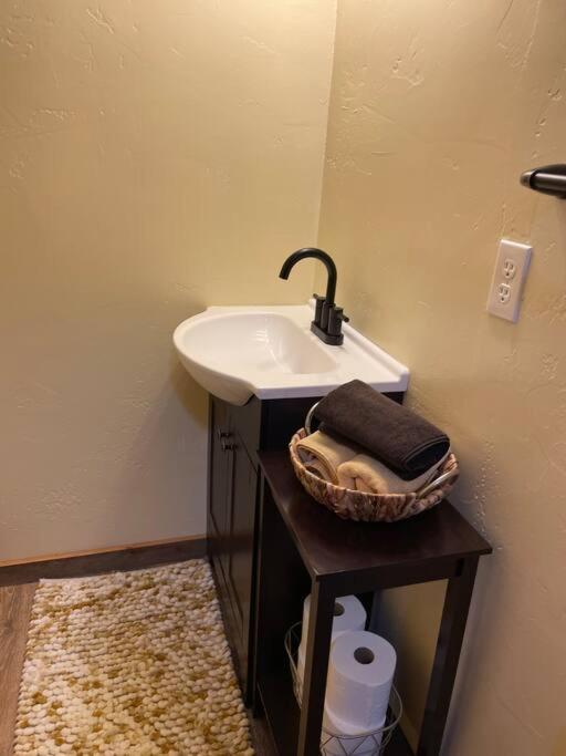 Parkway Yellowstone Guest House Apartment #3 Gardiner Luaran gambar